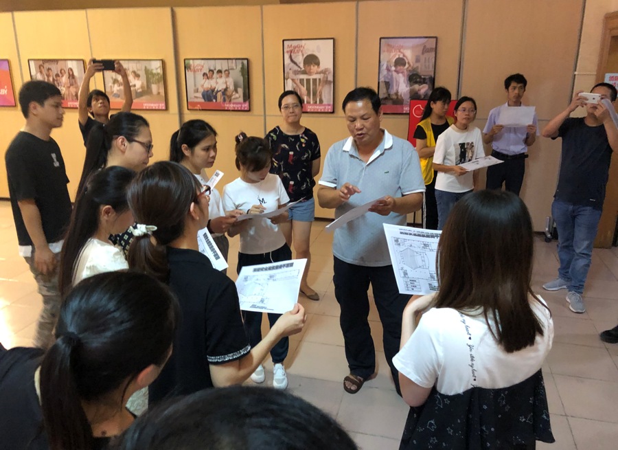 讲解民族艺术宫消防安全疏散图.JPG